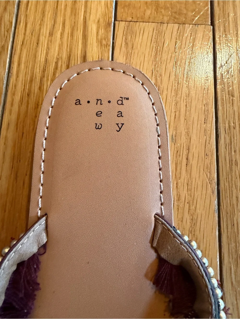 NWT A New Day Womens Sz 8.5 Burgundy Beaded Fringe Flip Flops Flat Sandals